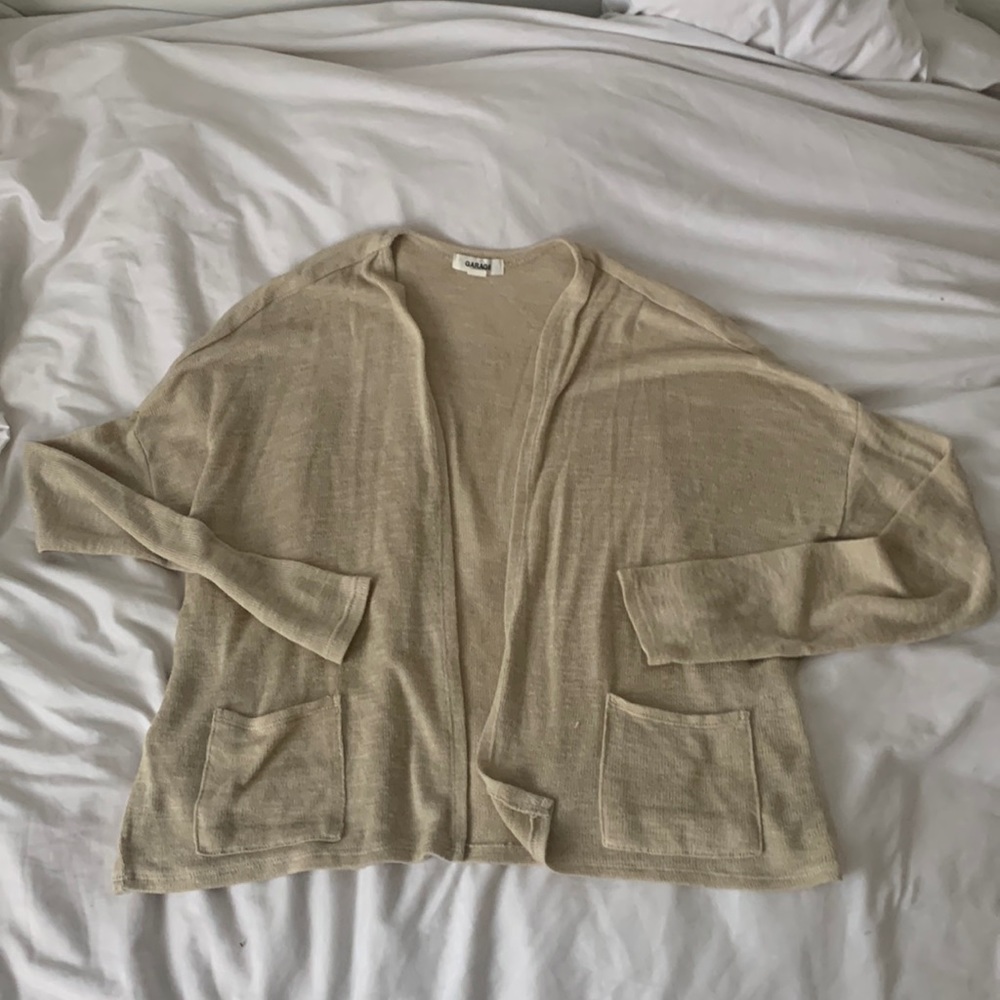 Garage cardigan